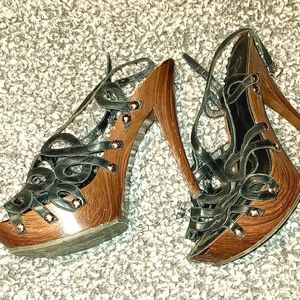 Jessica Simpson size 10 heels